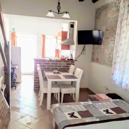 Relax Zone * אומאג